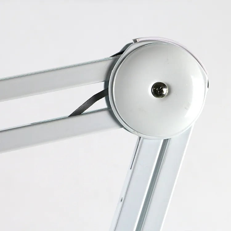 Lampara Lupa Con Luz Led Pedestal Rueda Cosmetologia